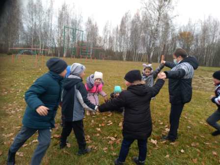 День весёлых игр в лагере "Лесовик"